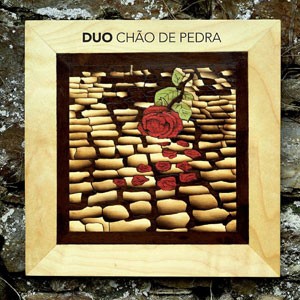 Jogo da Velha do CD Duo Chão de Pedra. Artista(s) Rogério Gulin, Giampiero Pilatti.