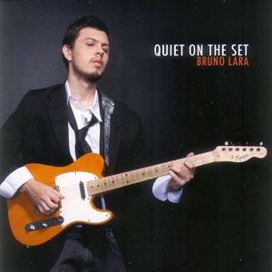 A Guitarra de Ogum do CD Quiet on the set. Artista(s) Bruno Lara.