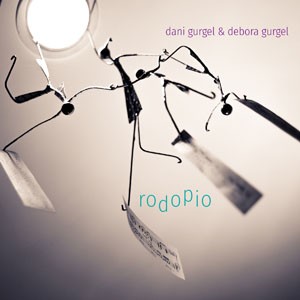 Rodopio do CD Rodopio. Artista(s) Dani Gurgel, Debora Gurgel.